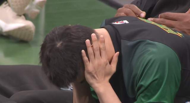 世界杯分组结果-状态火热！男篮国手三分球40投34中火线复出，或助杨鸣一臂之力？